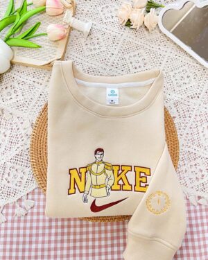 Cinderella & Prince Charming  – Embroidered Youth Sweatshirt