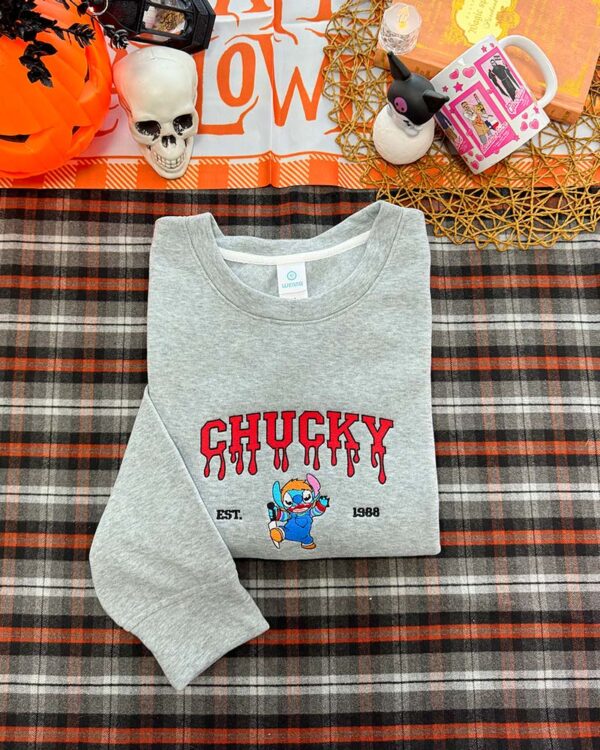 Stitch Version Halloween – Embroidered Sweatshirt