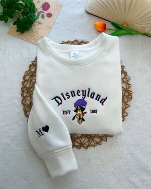 Disneyland Donald Duck & Goofy – Embroidered Youth Sweatshirt