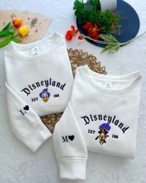 Disneyland Donald Duck & Goofy – Embroidered Sweatshirt