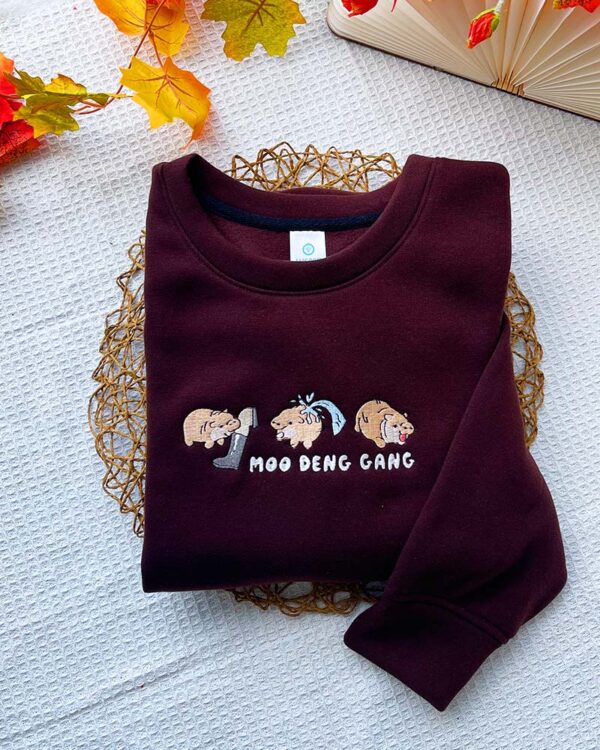 Moo Deng Hippo – Embroidered Sweatshirt