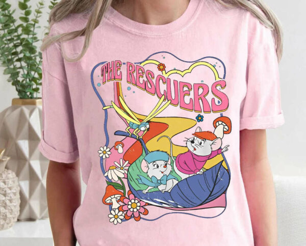 Retro Mouse Leaf Boat The Rescuers Bernard Bianca T-Shirt, Old Movies Shirt, Matching Family Shirts, 80s Cartoons, Gift For Family
