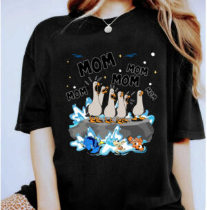 Mom Mom Mom Ocean Life Seagull T-shirt, Amusement Park Fish Adventure Shirt, Family Vacation Matching Tee, Gift for Mom,