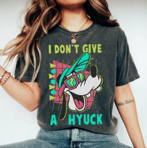 Retro 90s Goofyy Shirt, I Don’t Give A Hyuck T-shirt, Unisex T-shirt Family, Matching Family Shirts, Vacation Trip Sweatshirt, Trip shirt, Trip Unisex T-shirt Family, Birthday Gift